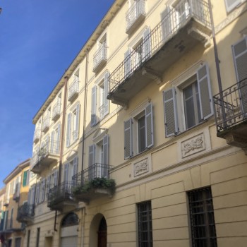 VENDESI APPARTAMENTO ?sezione=vendita&from_network=S&from_network=S&id_immobile=df7ea97faad2b9ab5e3c419d2cf46a0a