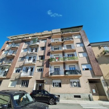 AFFITTASI APPARTAMENTO RISTRUTTURATO E ARREDATO A NUOVO?sezione=affitto&from_network=S
